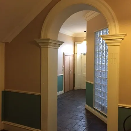 Appartement Kingfisher Serviced Apartments *